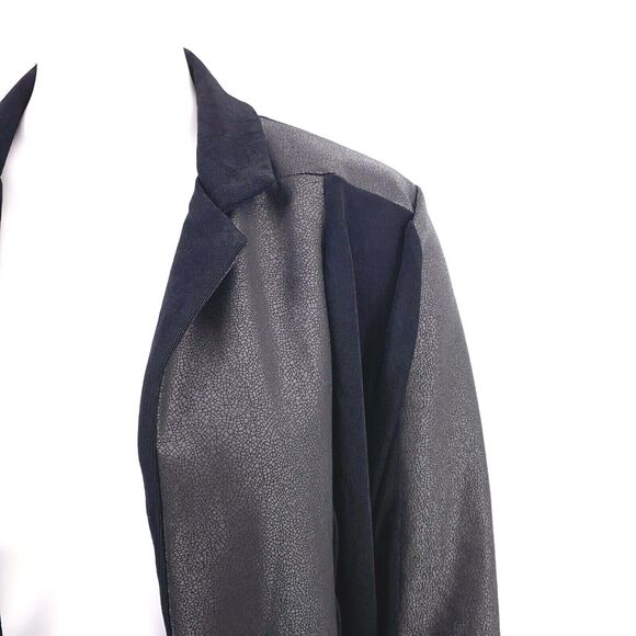 Chicos Travelers Black Textured Wet Look Slinky Open Front Cardigan Shirt Sz 1 M - Picture 2 of 8